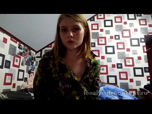❤️ Xwendekarê ciwan blonde ji Rûsyayê ji dîkên mezintir hez dike. ☑ Porno li ku.novoporn-com.ru ☑